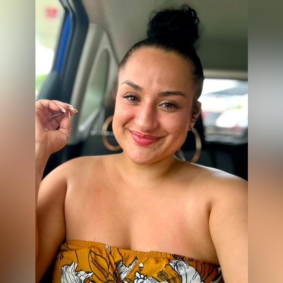 Meet your Posher, Bianca - Picture 1 of 5